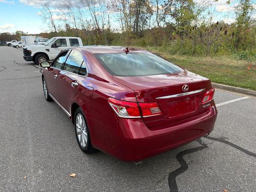 2011 Lexus ES 350 Base