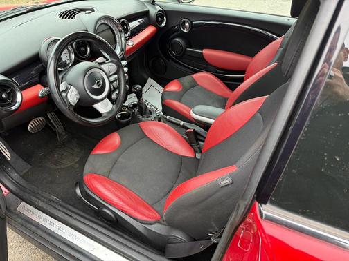 2009 MINI Cooper S Base