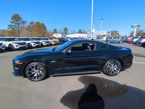 2020 Ford Mustang EcoBoost