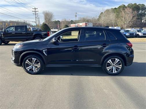 2023 Mitsubishi Outlander Sport SE