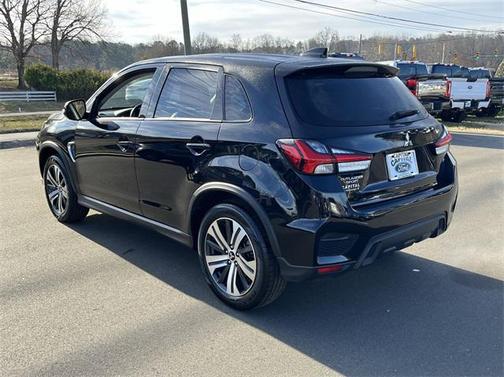 2023 Mitsubishi Outlander Sport SE