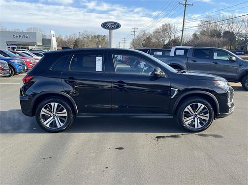2023 Mitsubishi Outlander Sport SE