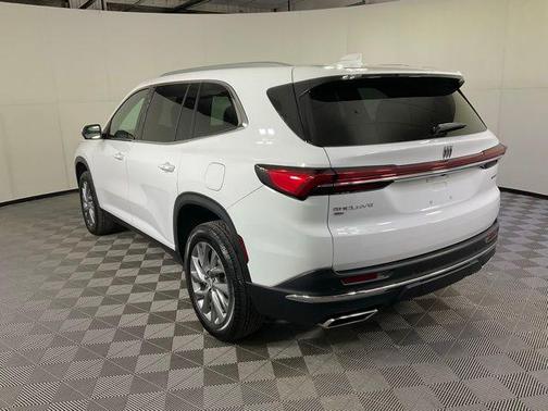 Summit White 2025 Buick Enclave Preferred FWD