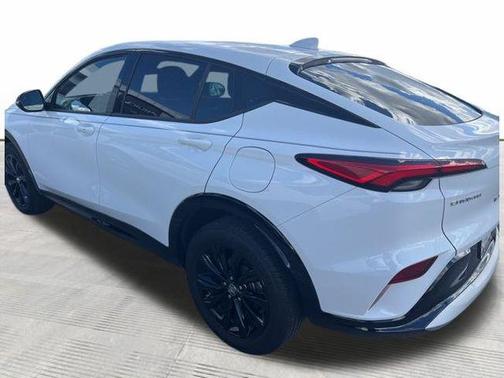 2024 Buick Envista Sport Touring FWD