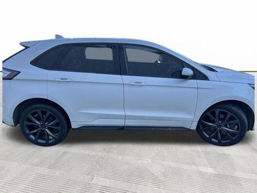 2018 Ford Edge Sport