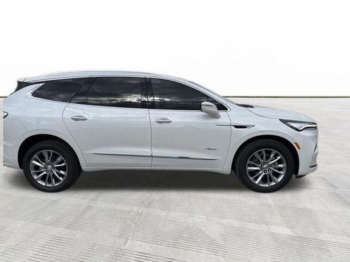 2023 Buick Enclave Avenir AWD