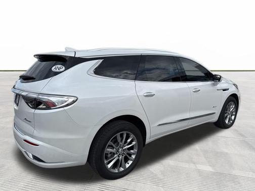 2023 Buick Enclave Avenir AWD