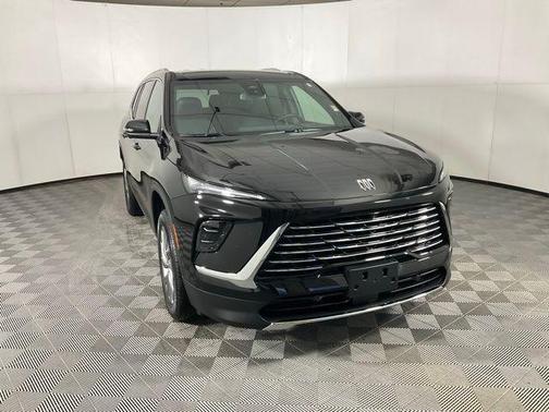 2025 Buick Enclave Preferred FWD