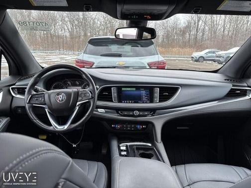 2023 Buick Enclave Essence AWD
