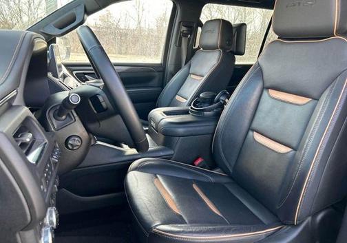 2024 GMC Yukon XL 4WD AT4