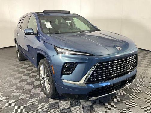 2025 Buick Enclave Avenir FWD