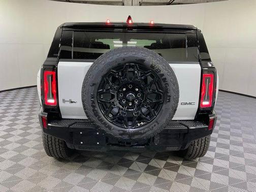 2025 GMC HUMMER EV SUV 2X