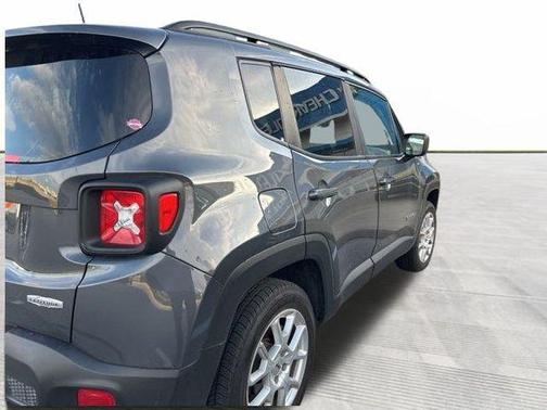 2022 Jeep Renegade Latitude