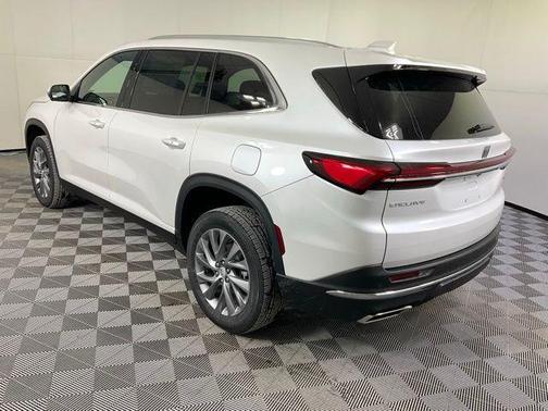 2025 Buick Enclave Preferred FWD