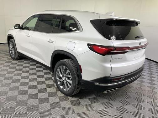 2025 Buick Enclave Preferred FWD