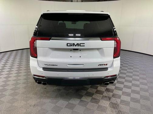 2026 GMC Yukon 4WD AT4