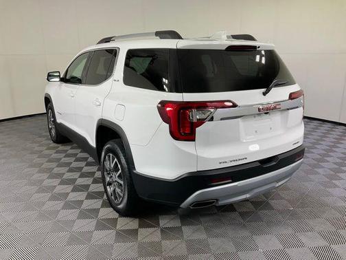 2023 GMC Acadia AWD SLE