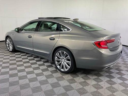Pepperdust Metallic 2017 Buick LaCrosse Premium