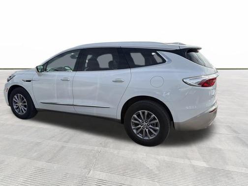 2023 Buick Enclave Essence AWD