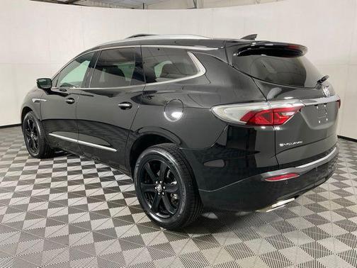 2024 Buick Enclave Essence FWD
