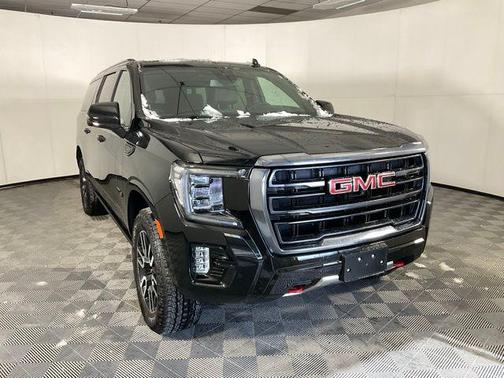 2024 GMC Yukon XL AT4