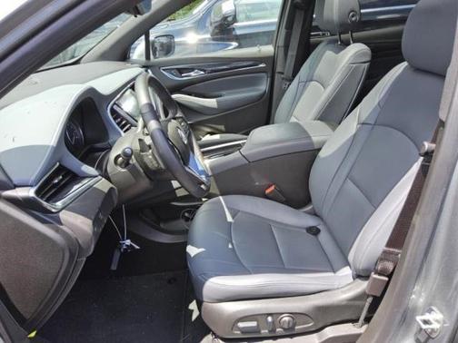 2024 Buick Enclave Essence FWD