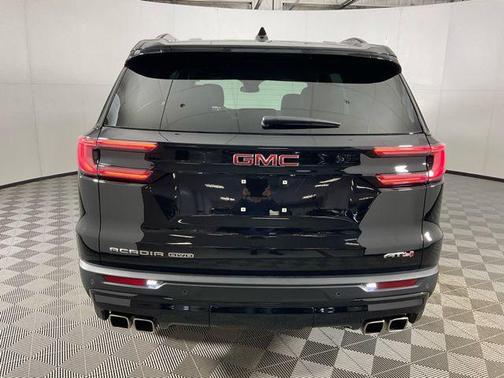 2024 GMC Acadia AWD AT4