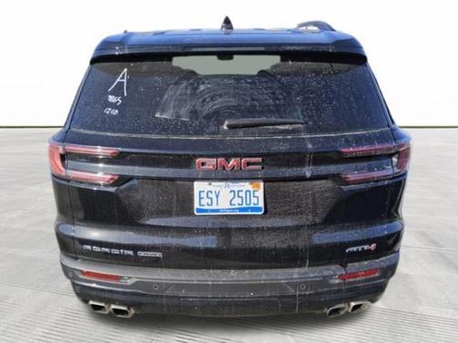 2024 GMC Acadia AWD AT4