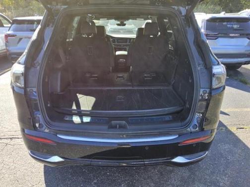 2024 Buick Enclave Avenir AWD