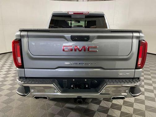 Sterling Metallic 2023 GMC Sierra 1500 SLT