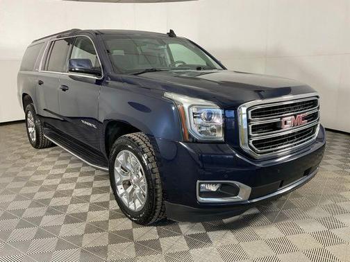 2017 GMC Yukon XL SLE