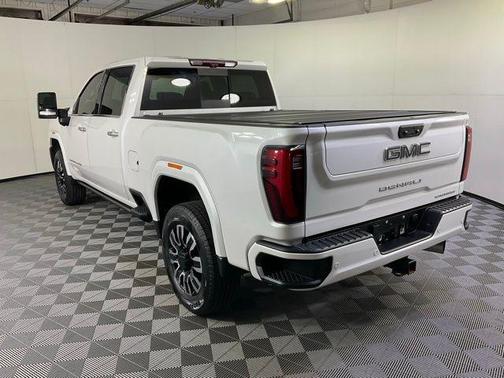 2024 GMC Sierra 2500 Denali Ultimate