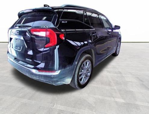 Ebony Twilight Metallic 2024 GMC Terrain SLT
