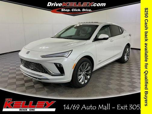 White Frost Tricoat 2026 Buick Envista Avenir FWD
