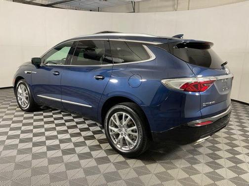 2024 Buick Enclave Essence AWD