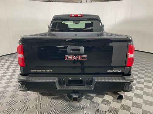 2018 GMC Sierra 2500 Denali