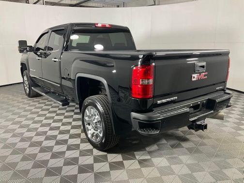 2018 GMC Sierra 2500 Denali