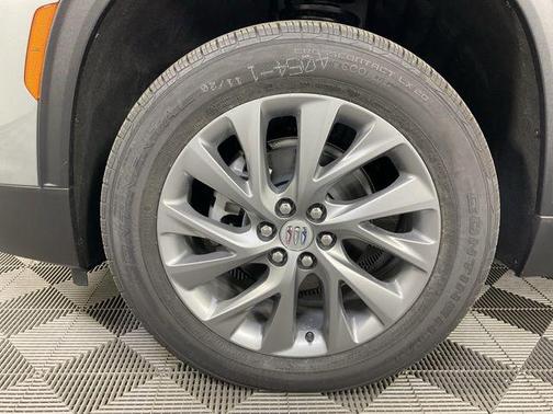 2025 Buick Enclave Preferred FWD