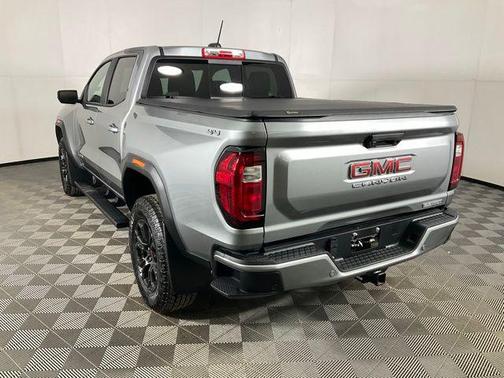 Sterling Metallic 2024 GMC Canyon Elevation