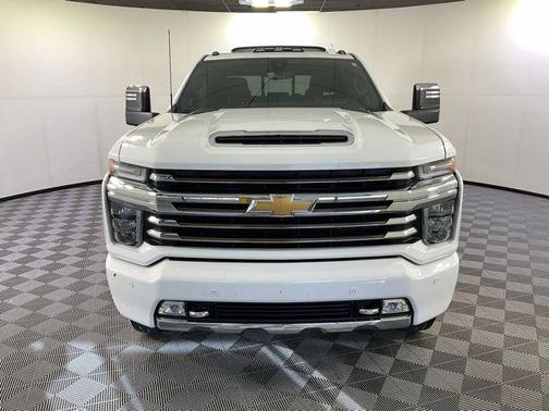 2022 Chevrolet Silverado 2500 High Country