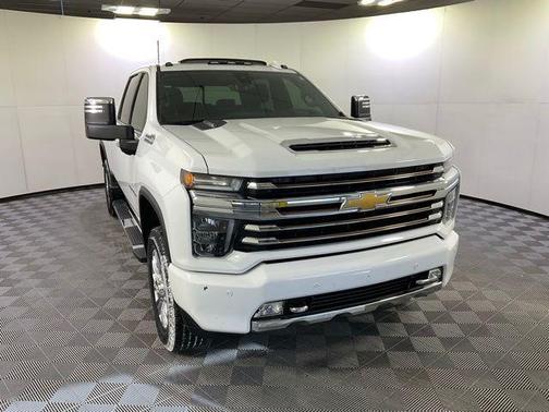 2022 Chevrolet Silverado 2500 High Country