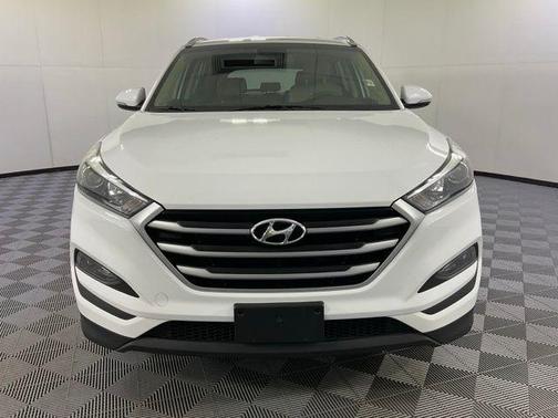 2017 Hyundai TUCSON SE Plus
