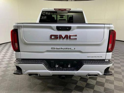 Glacier White Tricoat 2026 GMC Sierra 1500 Denali