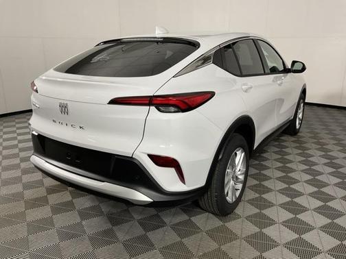 2025 Buick Envista Preferred FWD