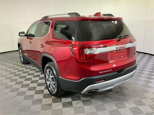 2023 GMC Acadia FWD SLT