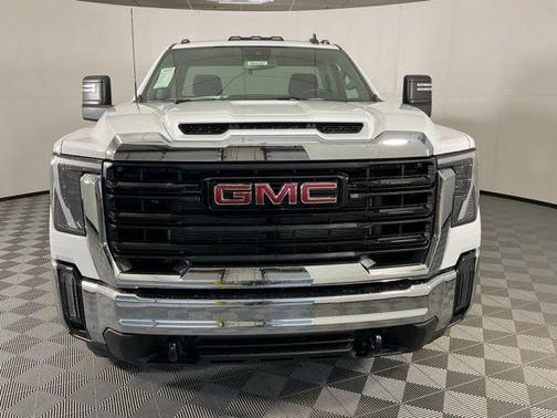 2025 GMC Sierra 2500 Base