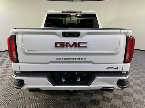 2019 GMC Sierra 1500 AT4