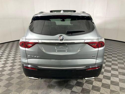 2024 Buick Enclave Essence FWD
