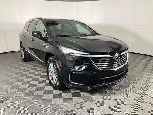 2023 Buick Enclave Essence FWD
