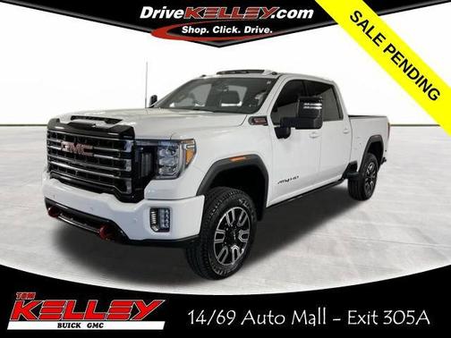 Summit White 2023 GMC Sierra 2500 AT4